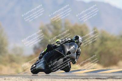 media/Oct-13-2025-Moto Forza (Mon) [[a66d839500]]/2-A Group/Session 4 Turn 7/